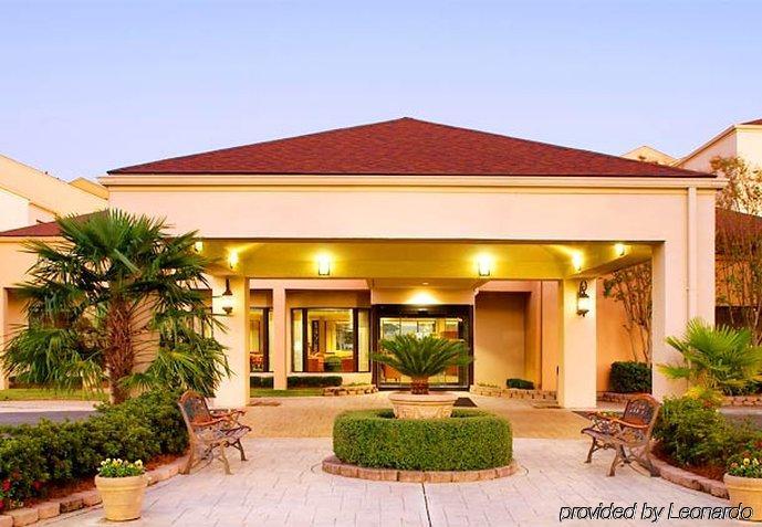 Courtyard Монтгомери Экстерьер фото